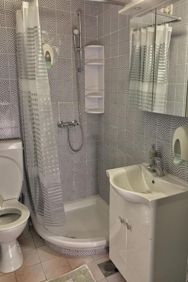 Apartmani Anita Omiš Exterior foto